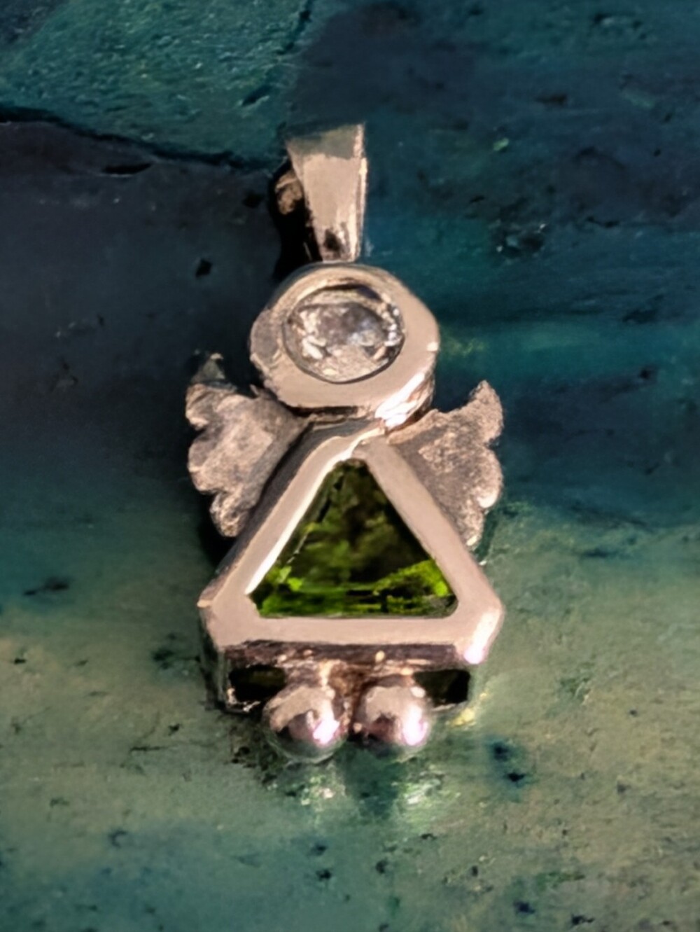 Sterling Silver Green Peridot CZ Angel Charm Or Pendant August Birthstone - Picture 2 of 7